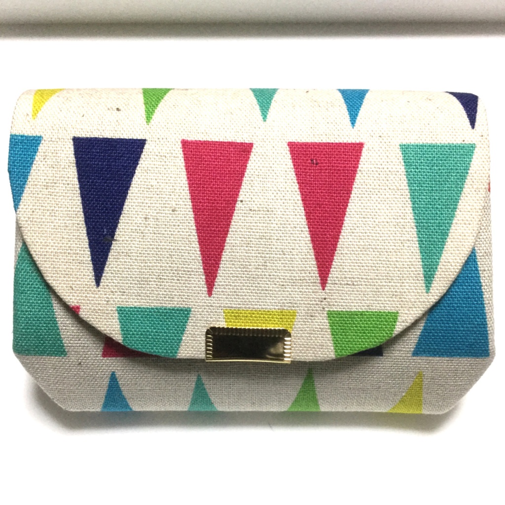 i7/TRIGGER、Re:valeイメージマルチケース