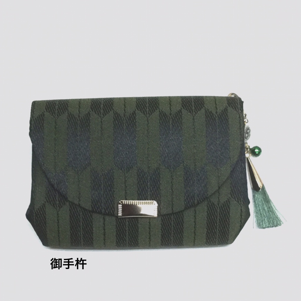 刀剣乱舞イメージマルチケース+ストラップ付き