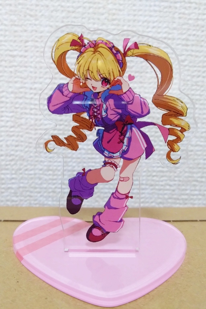 ジャージメイドのビスケちゃまアクスタ