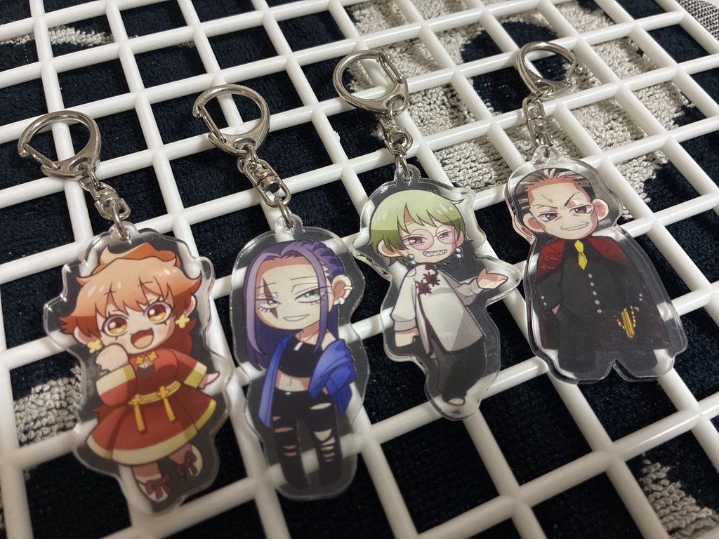 ひとうちななつ　アクリルキーホルダー