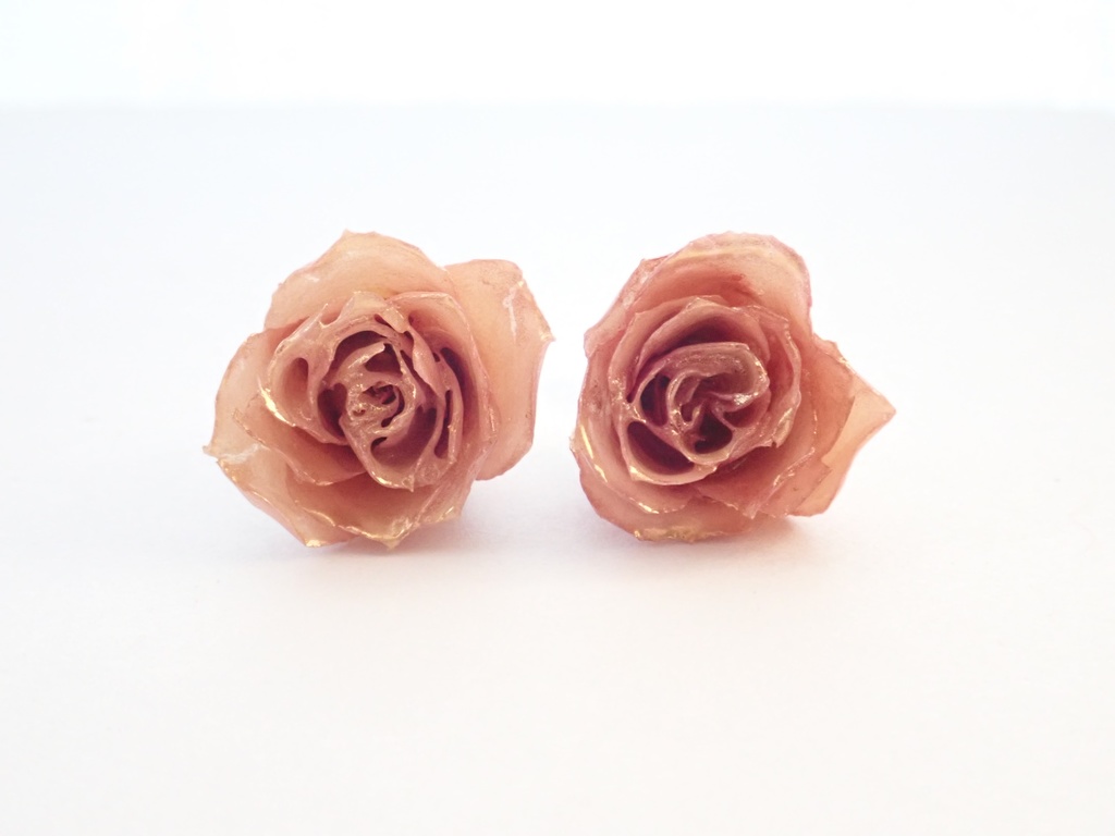 ローズメリアのピアス パールキャッチ モーブピンク✕ゴールド