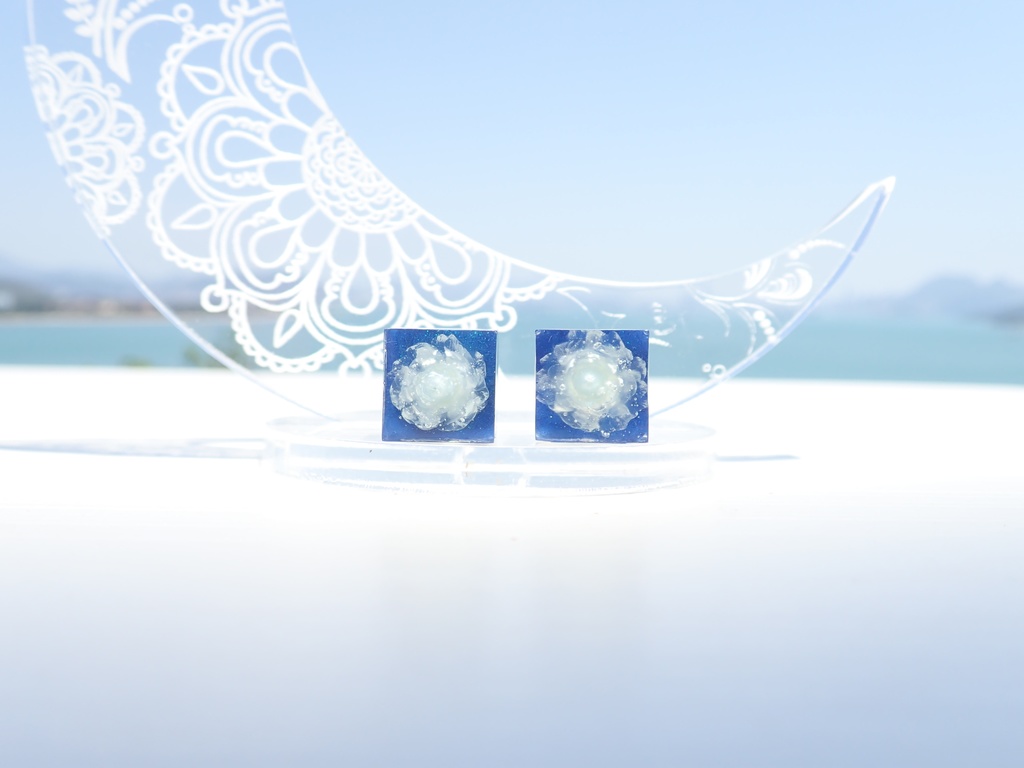 エヴァーラスティング ピアス ベービブルー✕マリンブルー