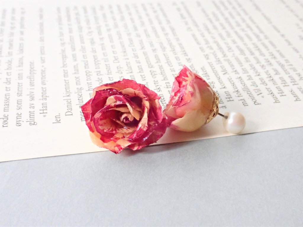 本物の花 ローズメリアのピアス パールキャッチ