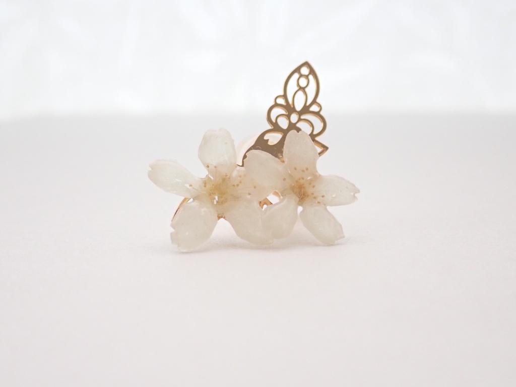 啓翁桜 おしゃれ 片耳用イヤーカフ