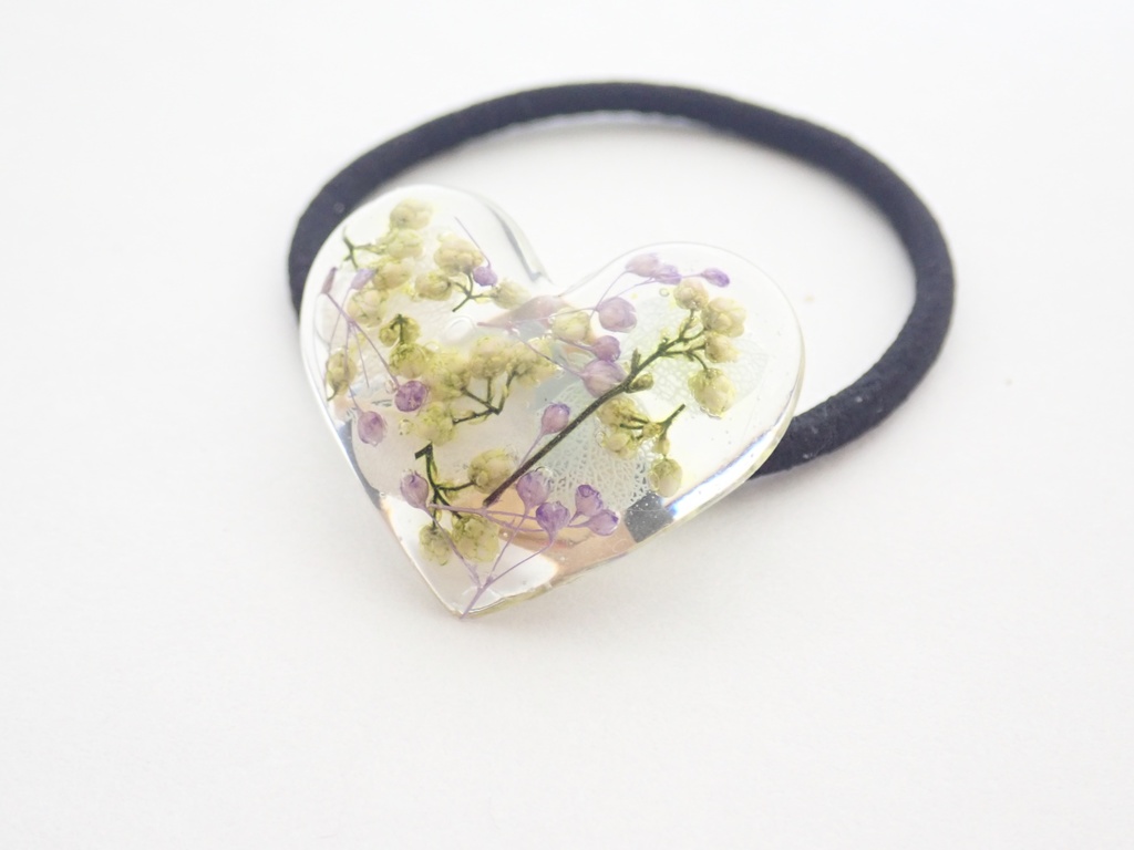 お花いっぱい プリザーブドフラワーのヘアゴム