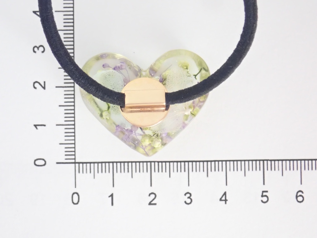 お花いっぱい プリザーブドフラワーのヘアゴム