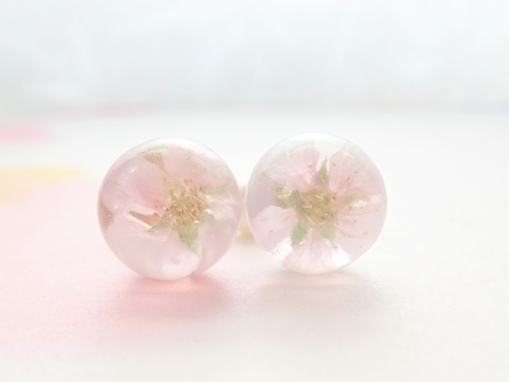 啓翁桜 パールキャッチ 一粒ピアス