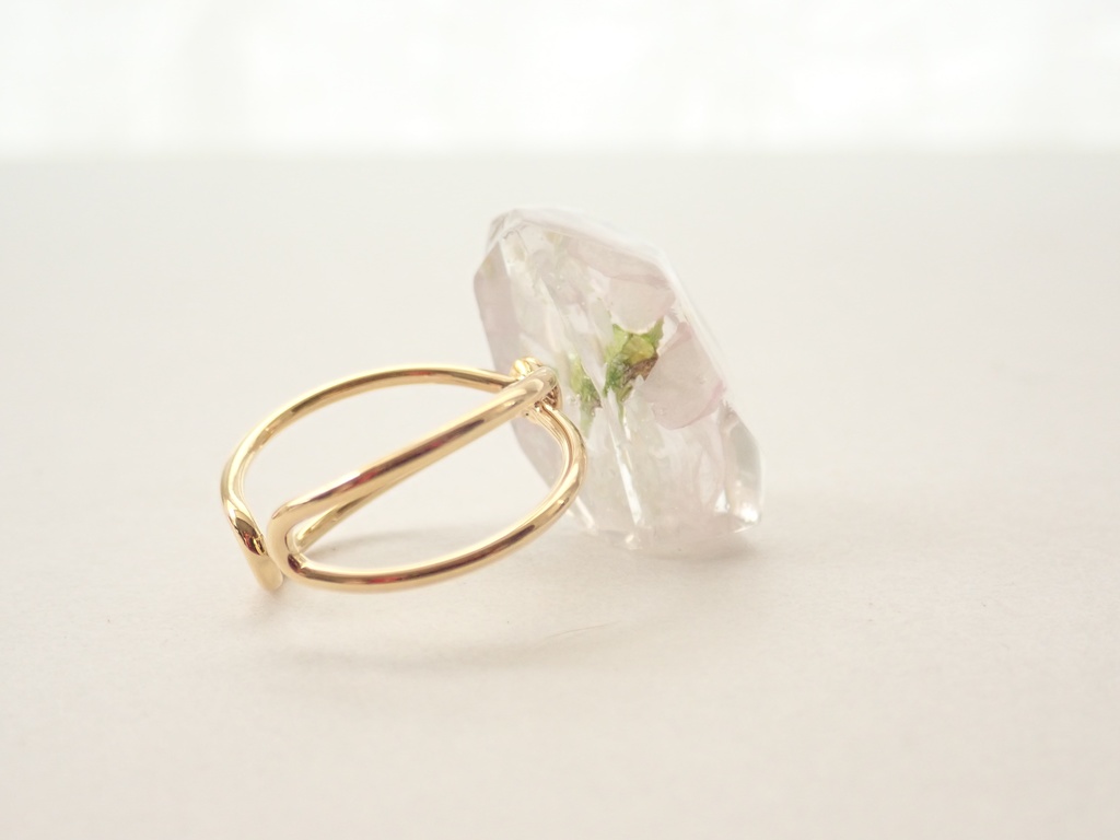 啓翁桜宝石 リング