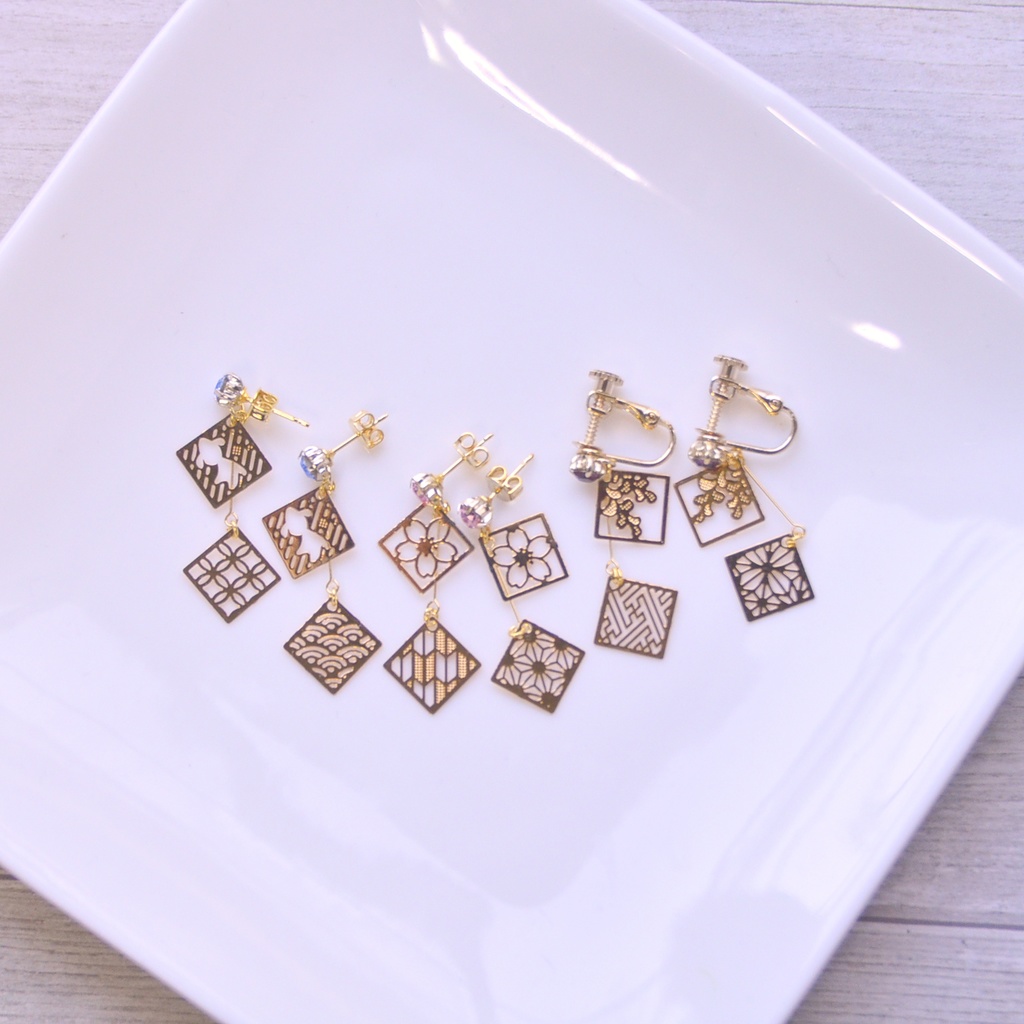 菱形2連イヤリング・ピアス