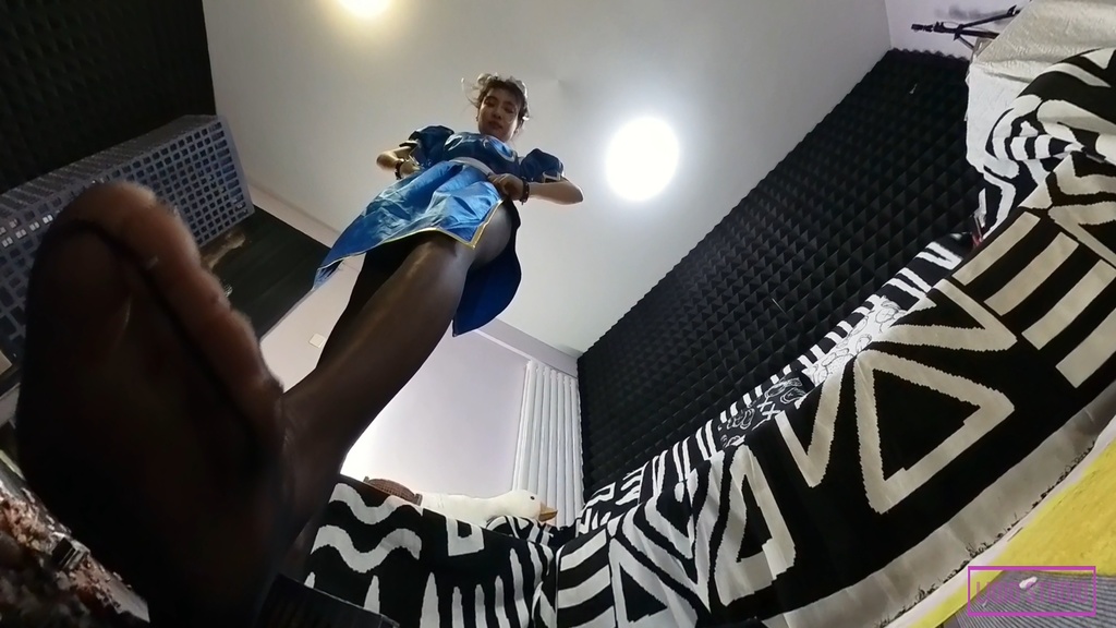 【 巨大娘】世界を制覇する王者・巨大春レイさま 前編