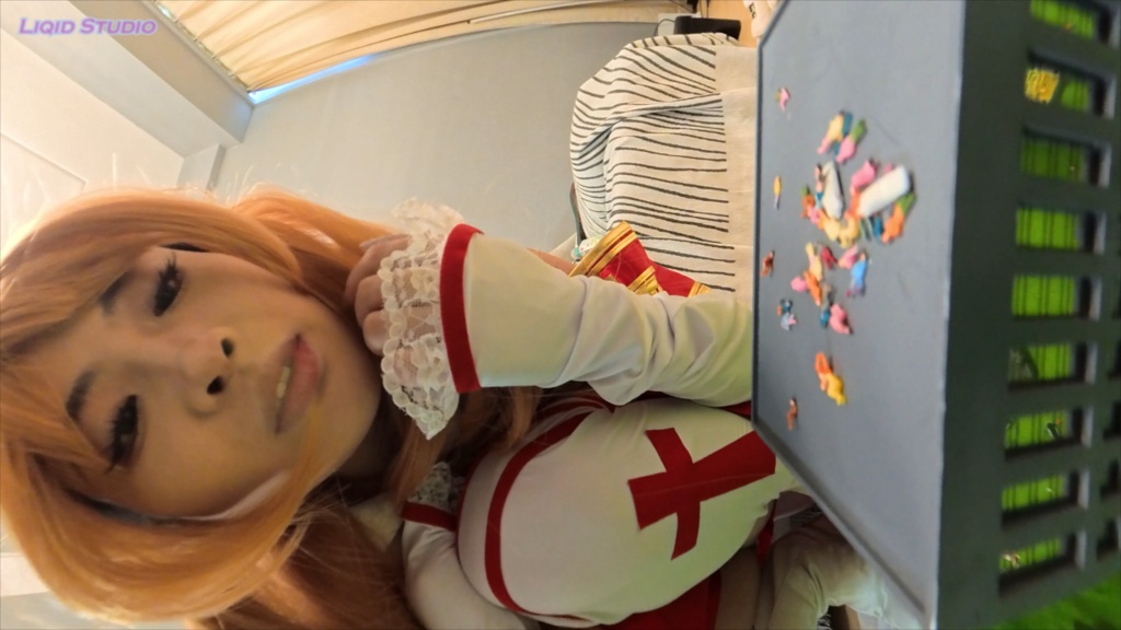 【巨大娘】巨大明日奈ちゃん・ゲーム世界の小人の街を支配せよ！！（人気声優さんからの日本語音声）　独占の2Dバージョン
