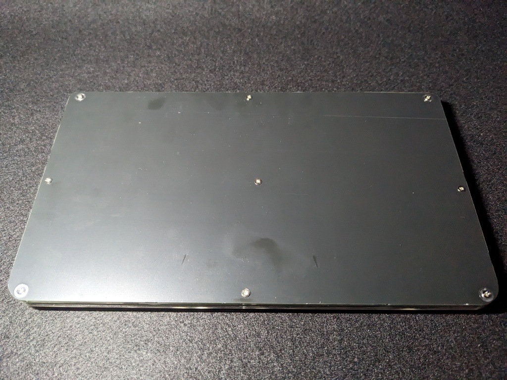 薄型レバーレスコントローラー「yagoBoard」