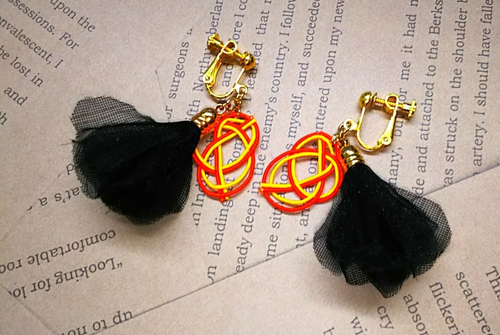 【ナルヒナ】水引&タッセルイヤリング