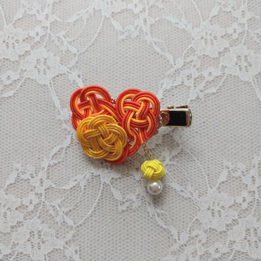 【NARUTO】水引ハートのヘアクリップ