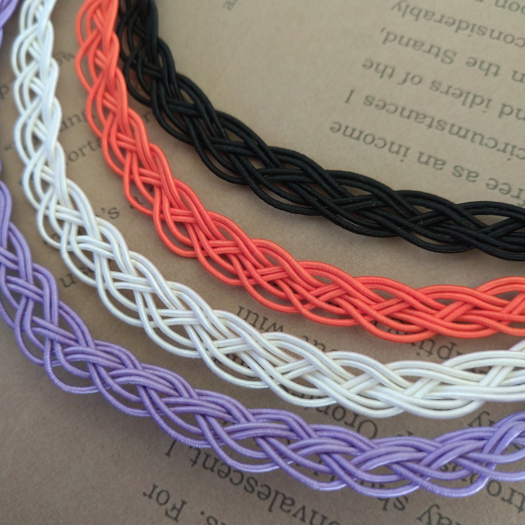 水引の四編みブレス