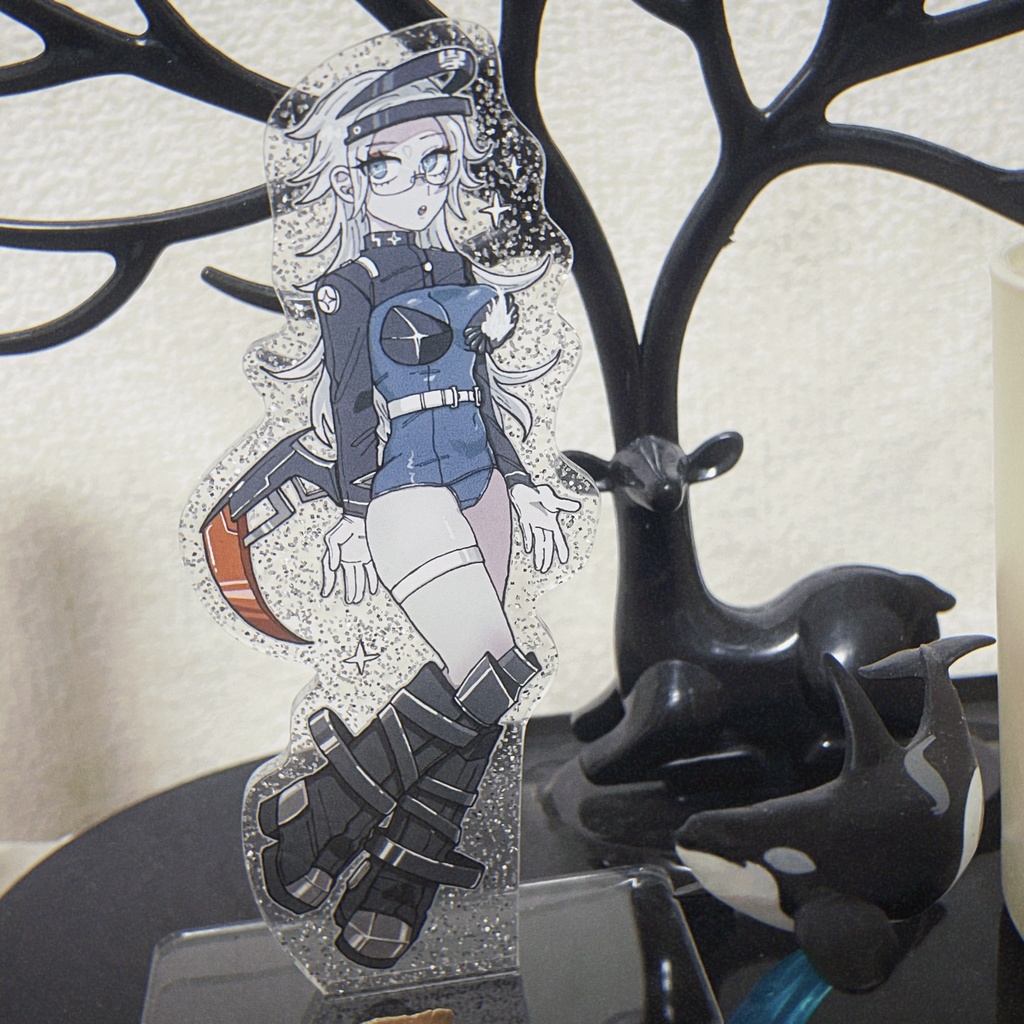 《1/22 20:00~再販》パワードスーツにょたアクスタ:蒼月