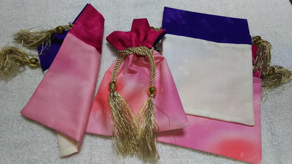 シン紅イメージ巾着