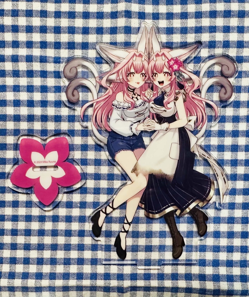 【booth販売分/残り2点】『百桃瀬ちゃん』アクリルスタンド【ORIGOO×瑠羽乃光香】