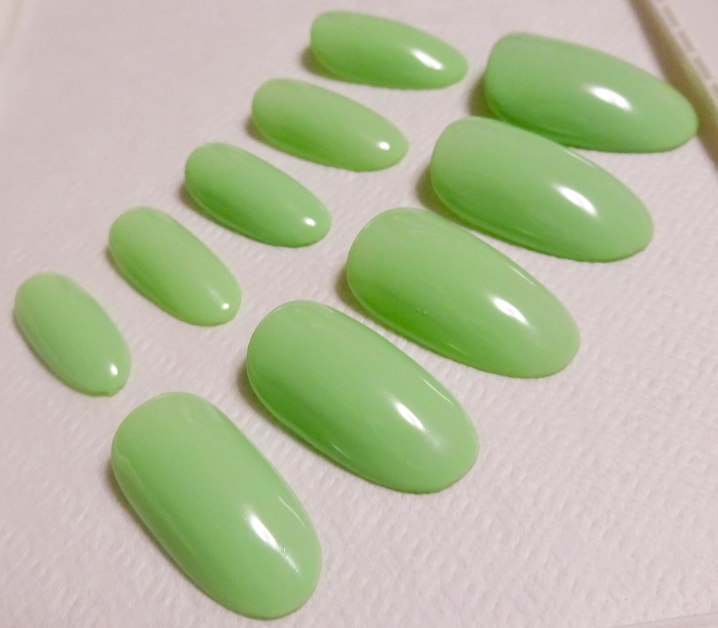 パステルグリーン 推し色 ワンカラー 単色 ネイルチップ No,1