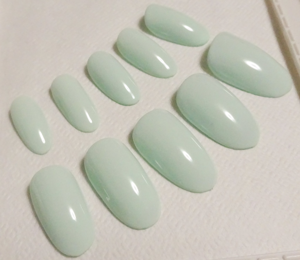 ライトグリーン 推し色 ワンカラー 単色 ネイルチップ No,3