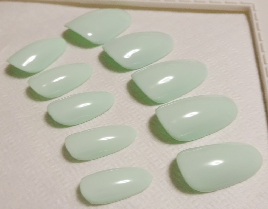 ライトグリーン 推し色 ワンカラー 単色 ネイルチップ No,3