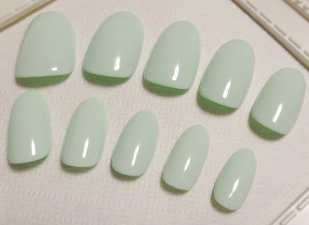 ライトグリーン 推し色 ワンカラー 単色 ネイルチップ No,3