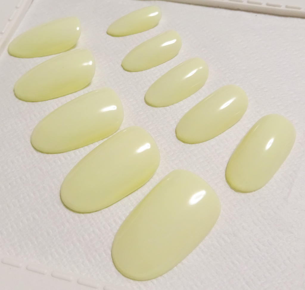 クリーム 推し色 ワンカラー 単色 ネイルチップ No,4