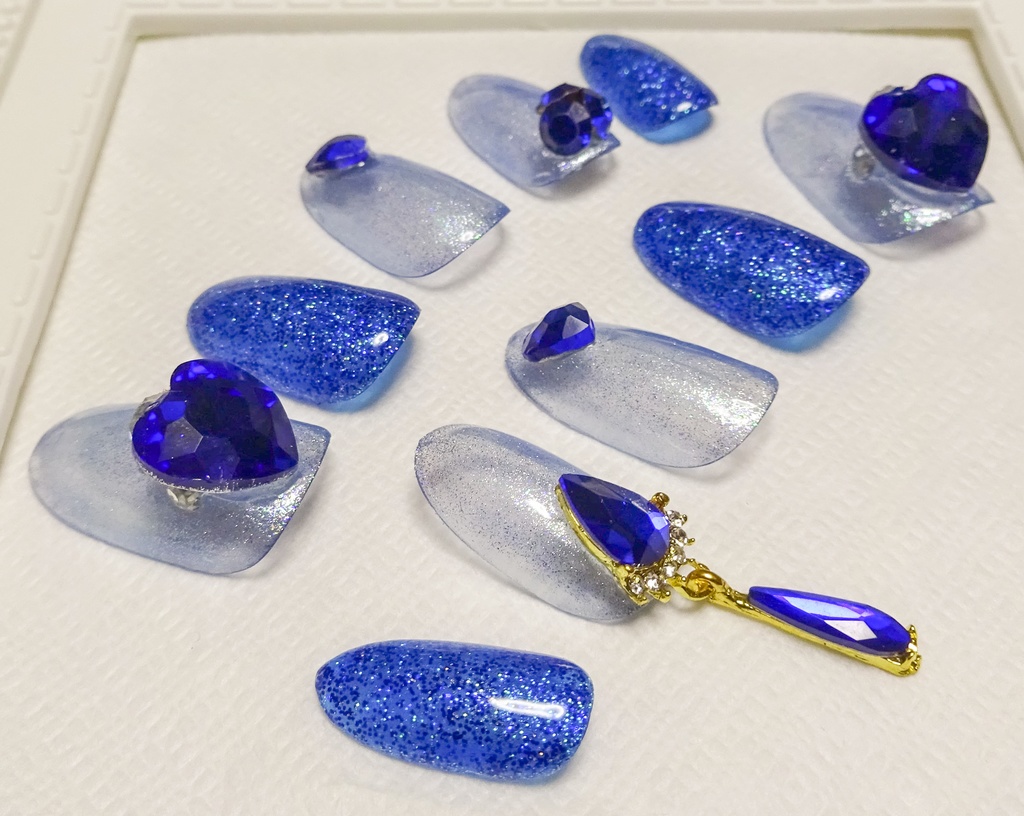 ブルー ハート ラメ ネイルチップ No,16