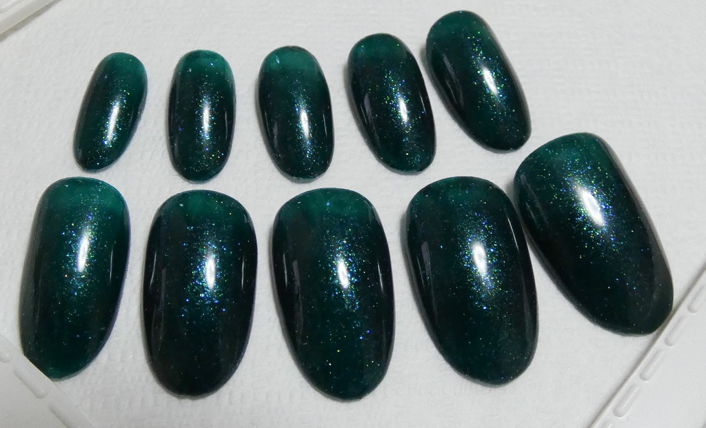 ダークグリーン 緑 推し色 ラメカラー ネイルチップ No,5