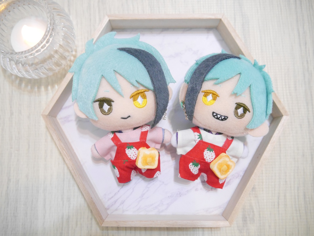 (赤)いちごサロペット