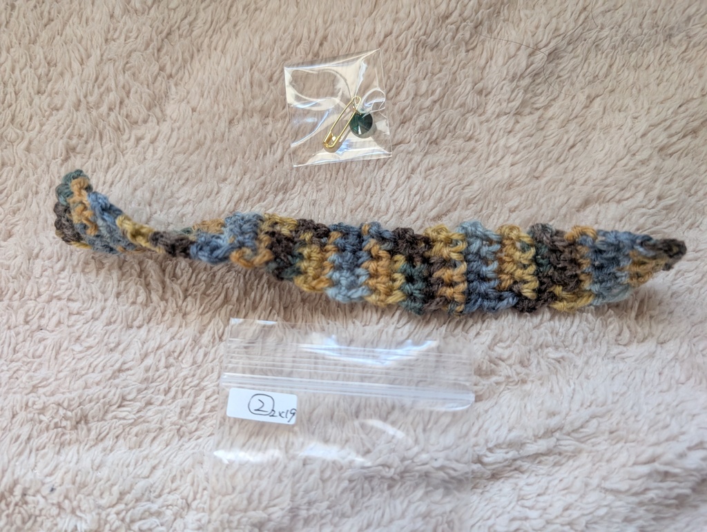 ぬい用 ざっくり ニットマフラー&ストールピン