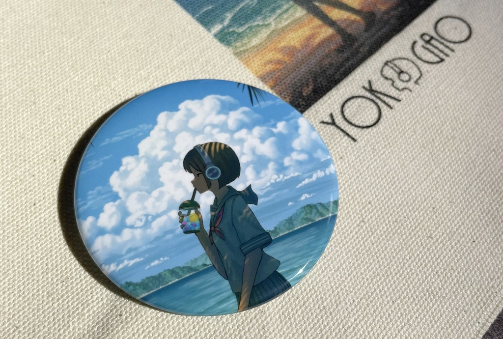 「夏の潮風を浴びていたい」バッジ(青)