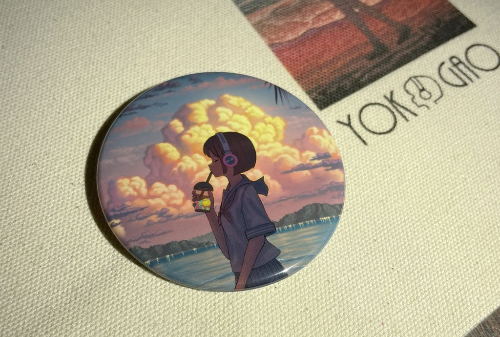 「夏の潮風を浴びていたい」バッジ(赤)