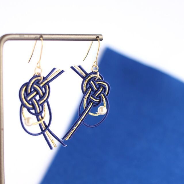 水引ピアス-花火絢爛-