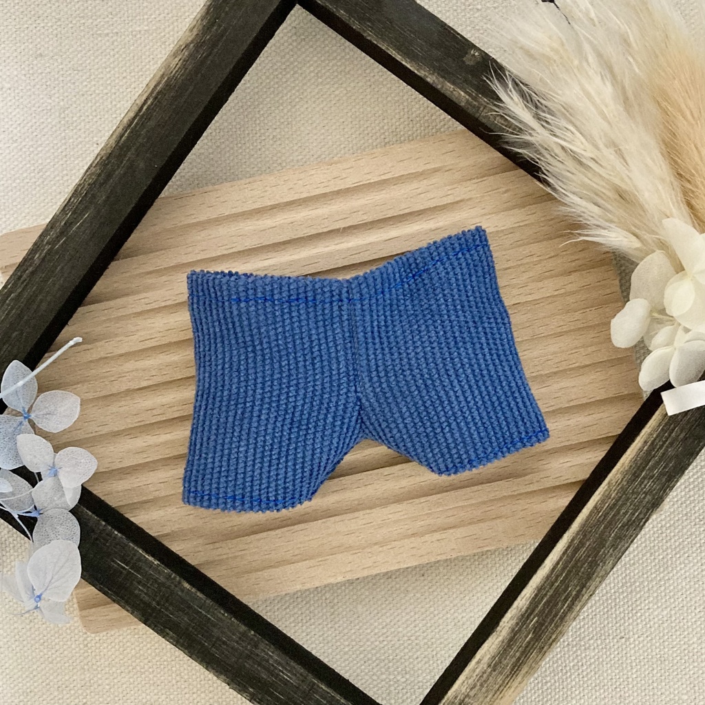 パーカーとズボンのセット