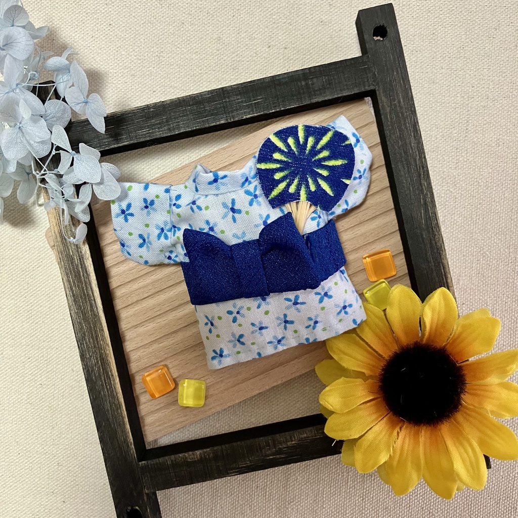 浴衣 花柄(うちわ付き)