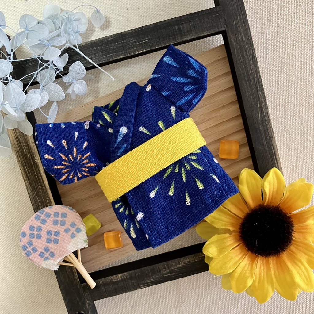 浴衣 花火柄(うちわ付き)