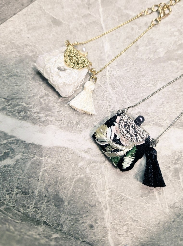 【通販開始2/9以降】刺繍リボンバッグ