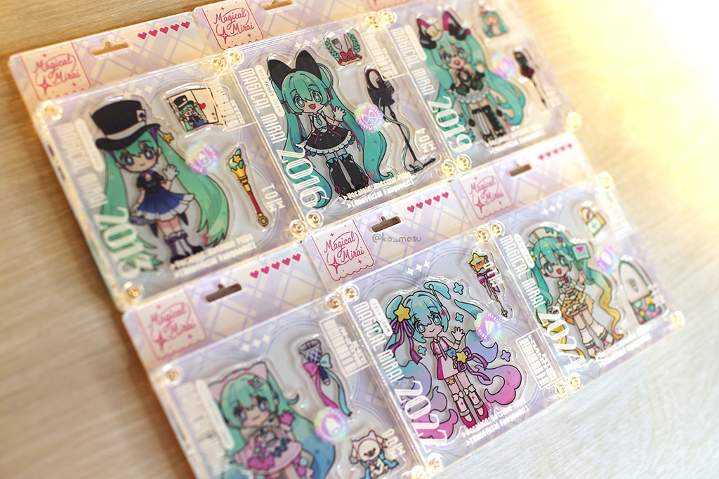 【展示】マジミラブリスターアクキー