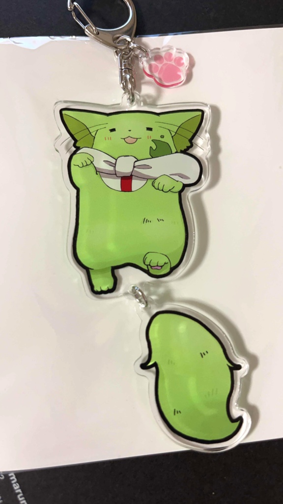 ゆらゆらしっぽ霧雨アクリルキーホルダー