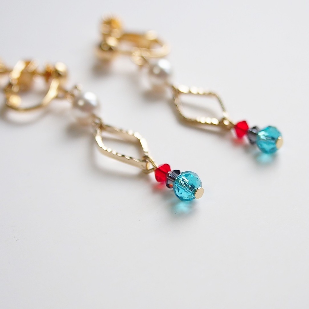 ALKALOIDイメージ ダイヤモンドピアス/イヤリング