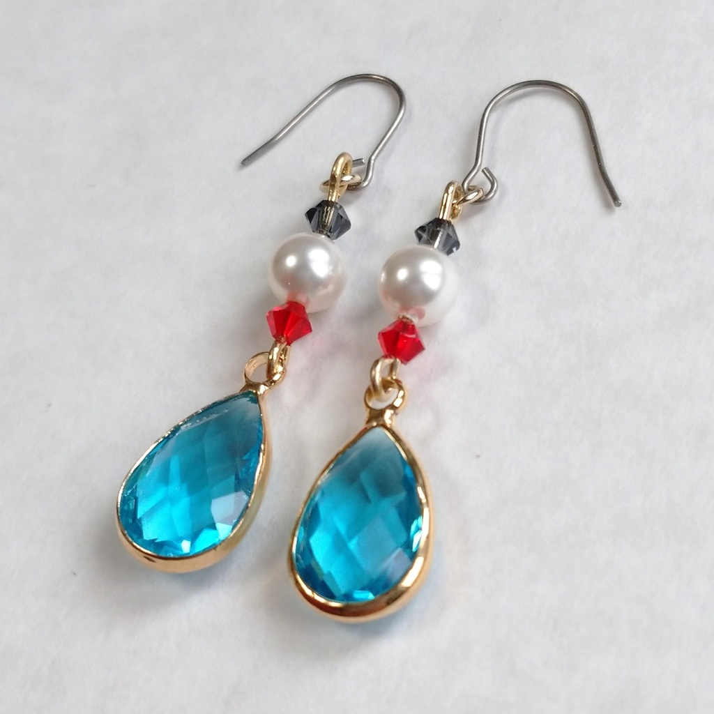 【あんスタ】ALKALOIDイメージ ドロップチャームのピアス/イヤリング