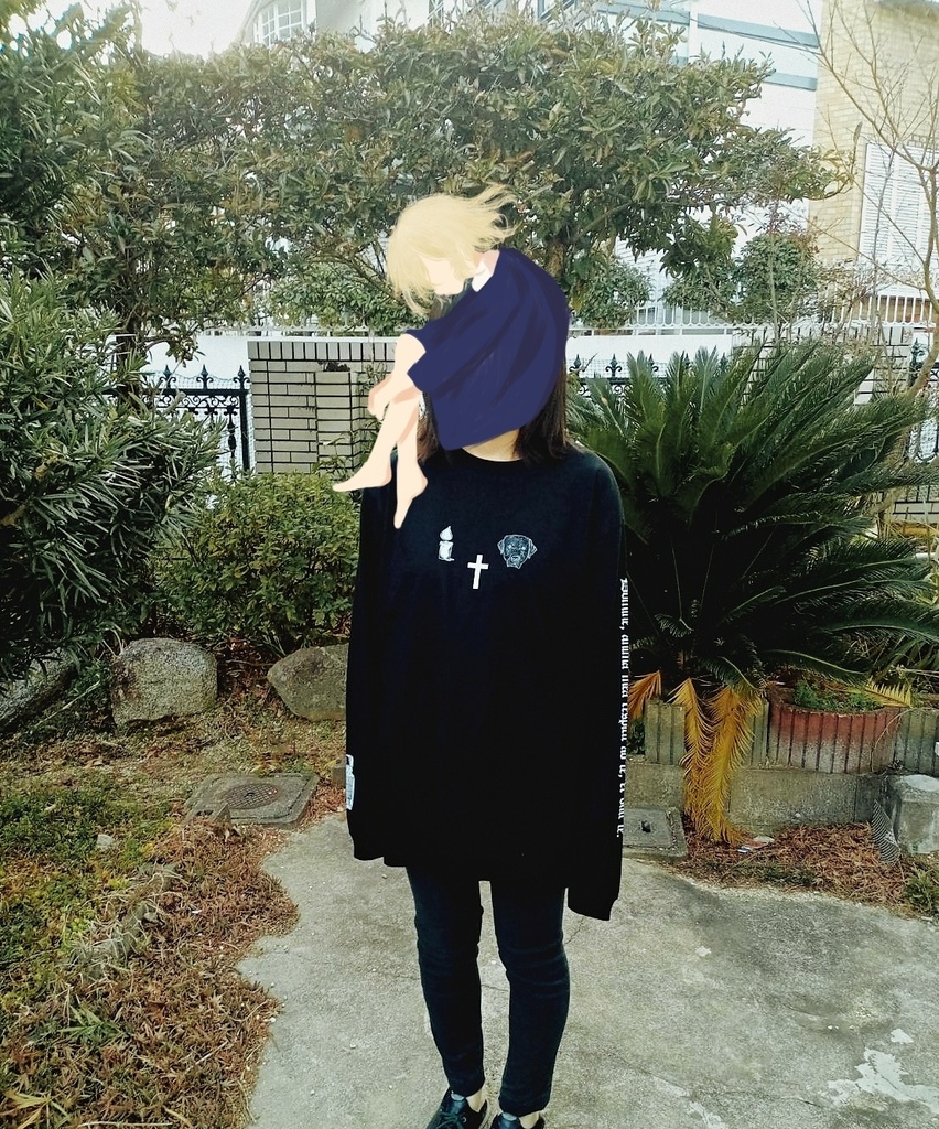 『机の下の天使』イメージロングTシャツ