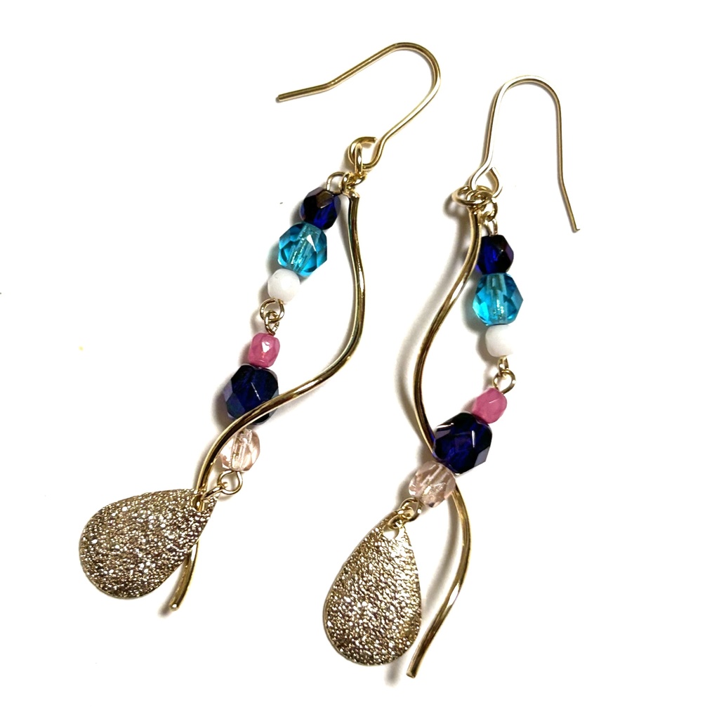 乱藤四郎イメージピアス・イヤリング（とうらぶ）