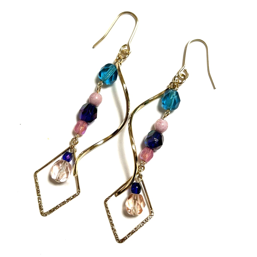 乱藤四郎イメージピアス・イヤリング（とうらぶ）