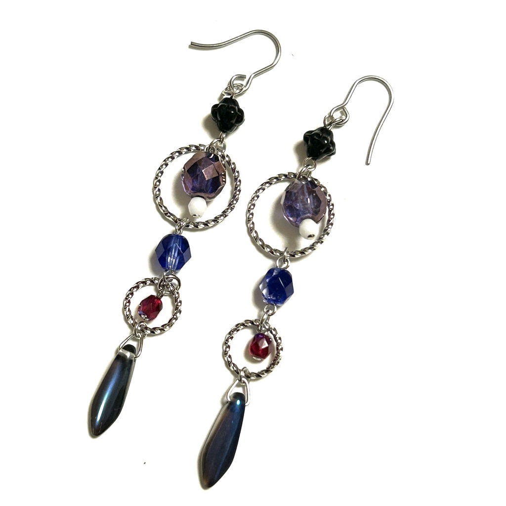 鯰尾藤四郎イメージピアス・イヤリング（とうらぶ）