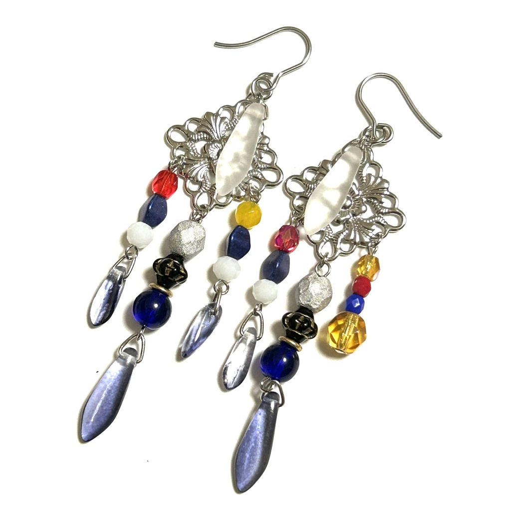鳴狐イメージピアス・イヤリング（とうらぶ）