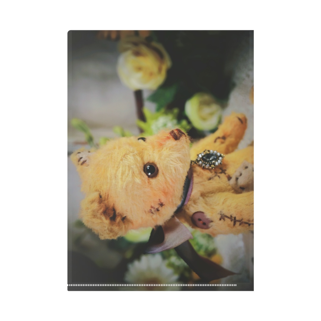 ボロボロくまのクリアファイル