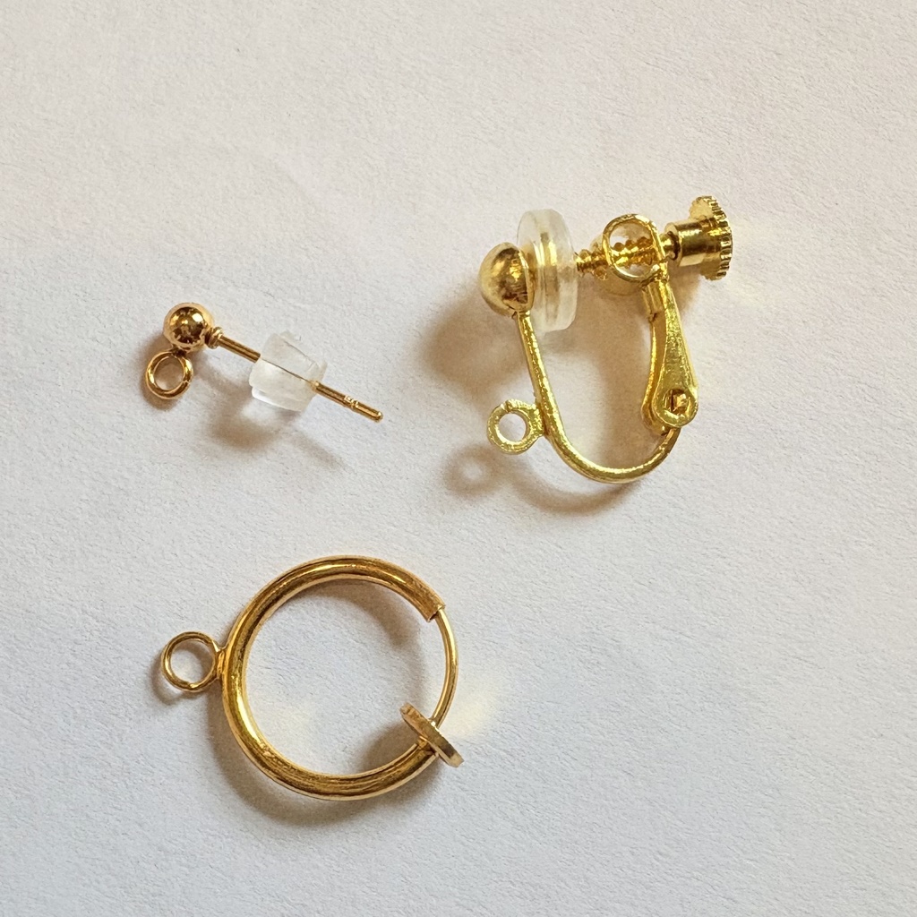 まんまるミモザの耳飾り