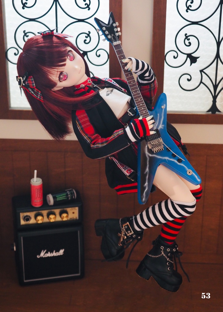 ギタリストドール写真集　　[THE TRAJECTORY OF Prismatic Hearts]